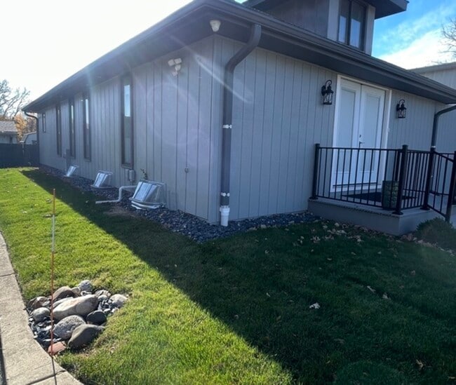 Photo - 26073 W Grand Ave