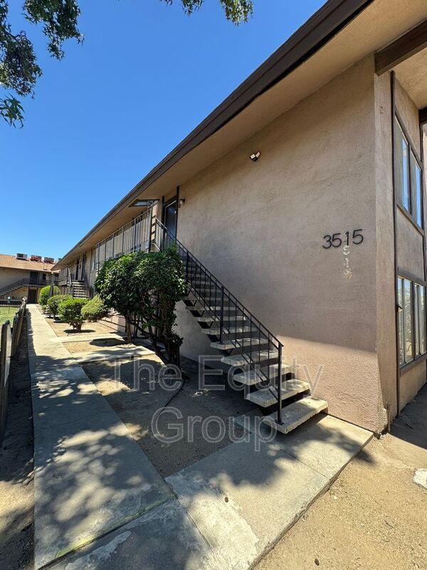 Building Photo - 3515 W Campus Ave.