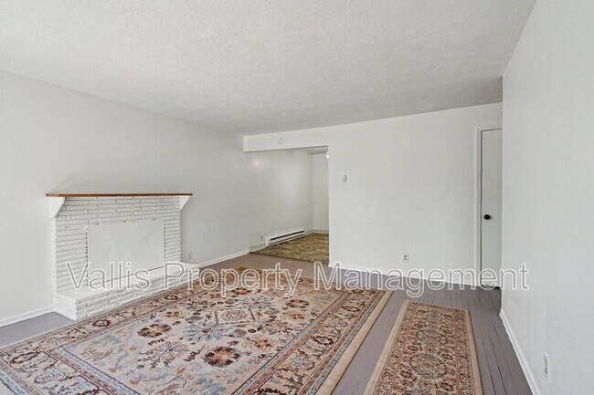 Photo - 2519 Hyde Ct SE