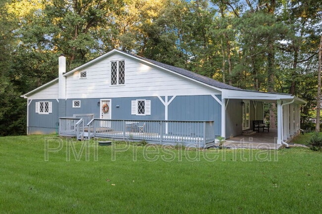 Photo - 4560 E Williamsburg Rd