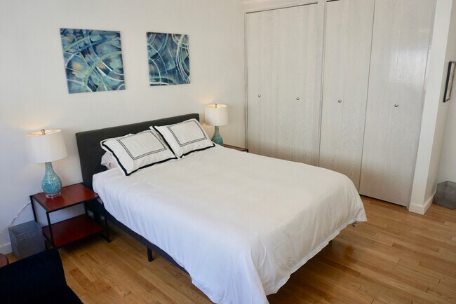 Photo - 11722 Darlington Ave