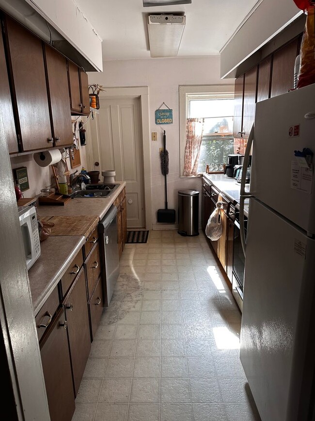Photo - 119 Bedford St SE Unit #1