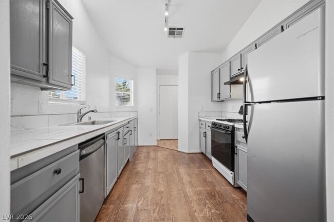 Photo - 5437 Silent Path Way