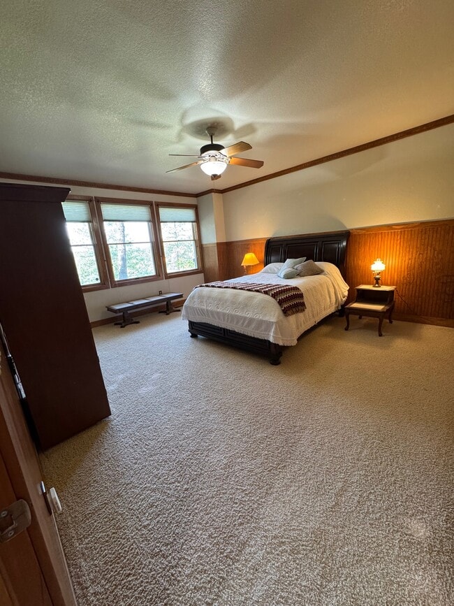 Photo - 1012 Pinefield Ln