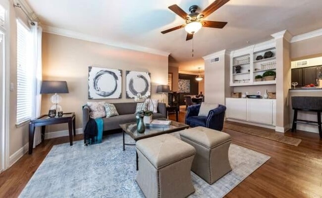 Building Photo - 1 bedroom in Houston TX 77081 Unit 1292 Rental