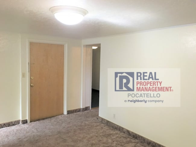 Photo - 791-793 McKinley Ave Unit 791 1/2 McKinley