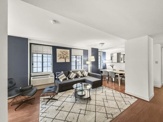 Building Photo - 111-23 N 15th St Unit ID1055760P Rental