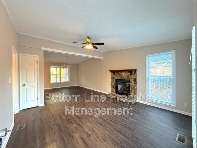 Photo - 8105 Chrisbry Ln