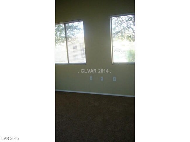 Photo - 2050 N Los Feliz St