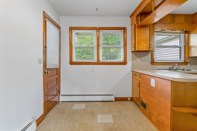 Photo - 1313 Giles Rd Unidad A