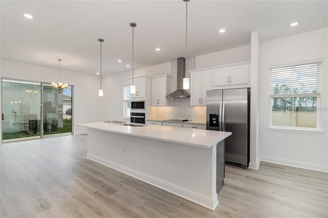 Photo - 16758 Hamlin Vis Aly