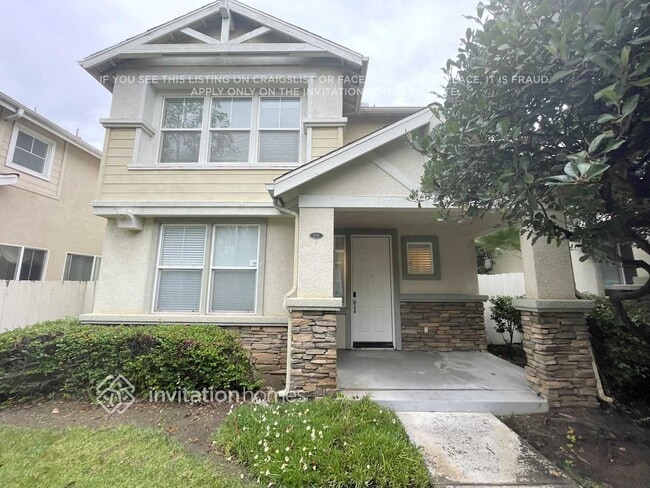 Building Photo - 1232 Date Palm Dr