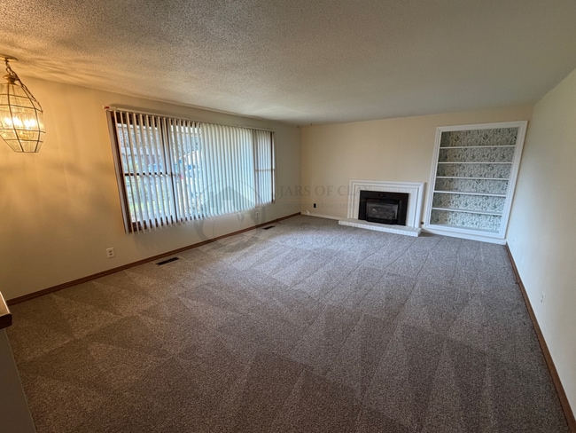 Photo - Single Level Duplex- Rent Ready!