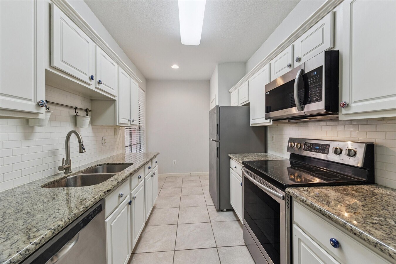 Photo - 2255 Braeswood Park Dr