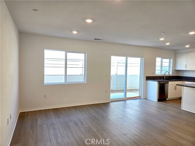 Photo - 19267 Beech Grv St