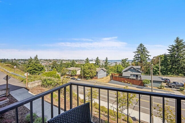 Photo - 624 E 32nd St Unidad ID1296616P