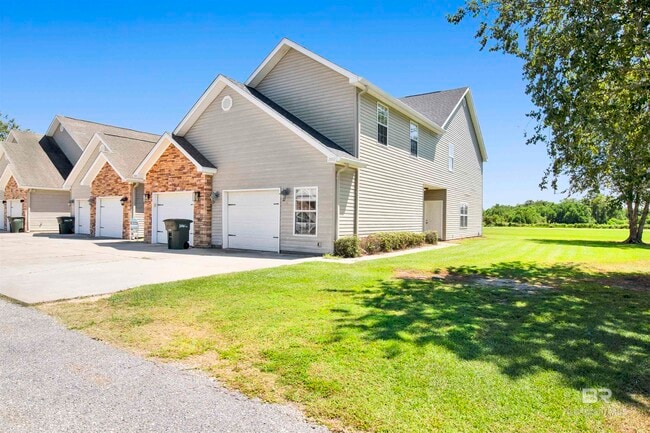 Photo - 2002 Shelene Way