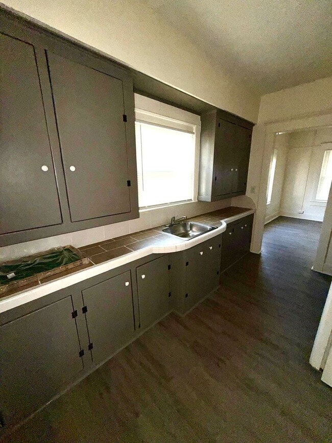 Photo - Remodeled 1 bedroom 1 bathroom with a den!
