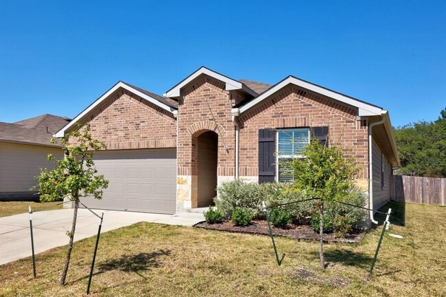 Photo - 1331 Camden Ln