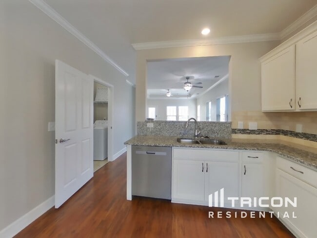 Photo - 508 Pleasant St