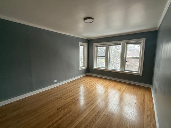 Photo - 5440 W Huron St Unit 3