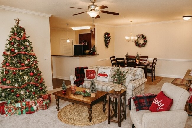 Building Photo - Avalon at Sweeten Creek