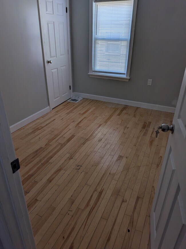 Photo - 13 Center St Unit 2