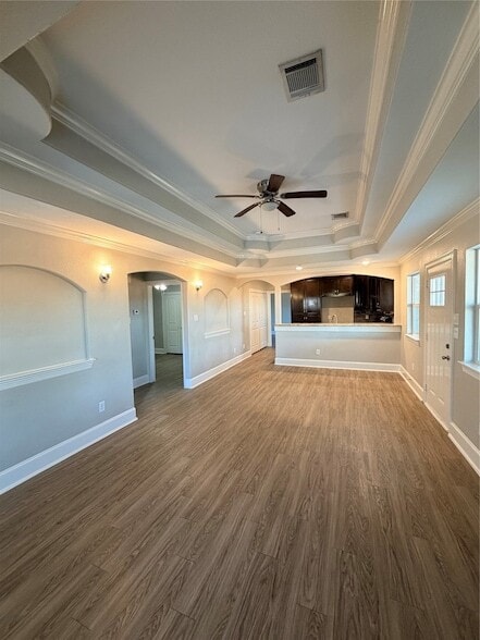 Photo - 2005 Pasadena Blvd