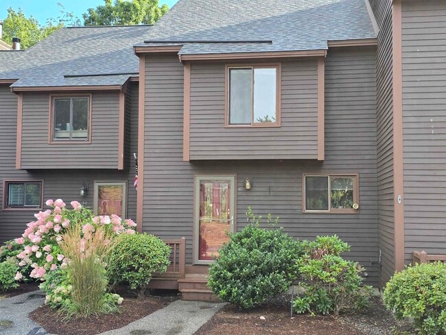 Building Photo - 43 Thornhill Rd Rental