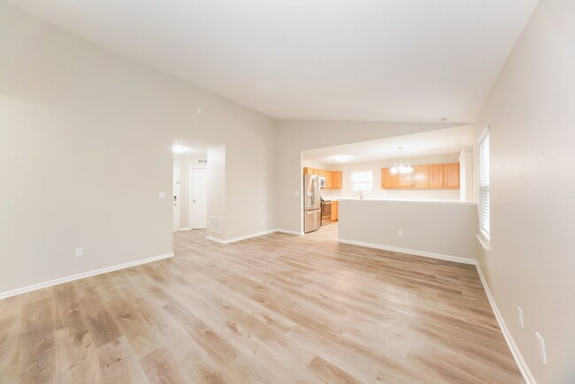 Photo - 19219 Prairie Crossing Dr