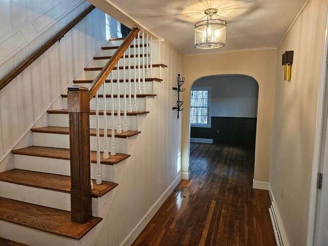 Photo - 38 Piscataqua Rd