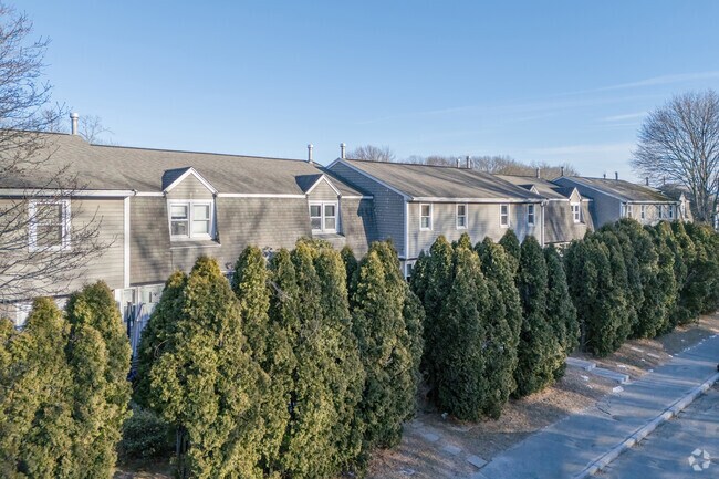 Photo - Sintra Heights Condominiums