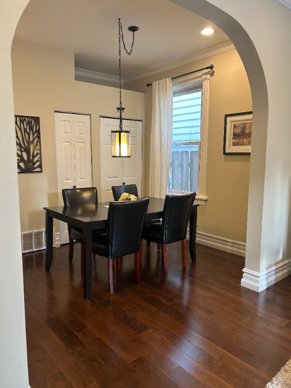 Photo - 1916 W Roscoe St Unidad 1F