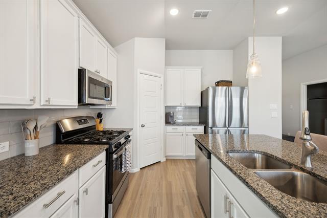 Photo - 8700 Copper River Dr