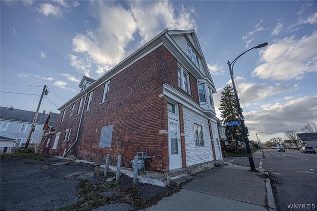 Photo - 901 South Park Ave