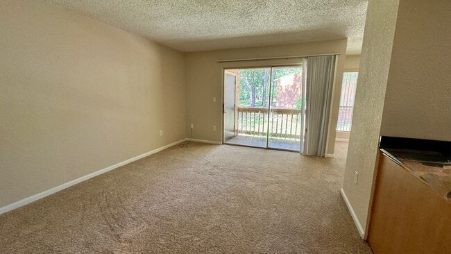 Photo - C1810-183 Creeks Edge Unidad 1