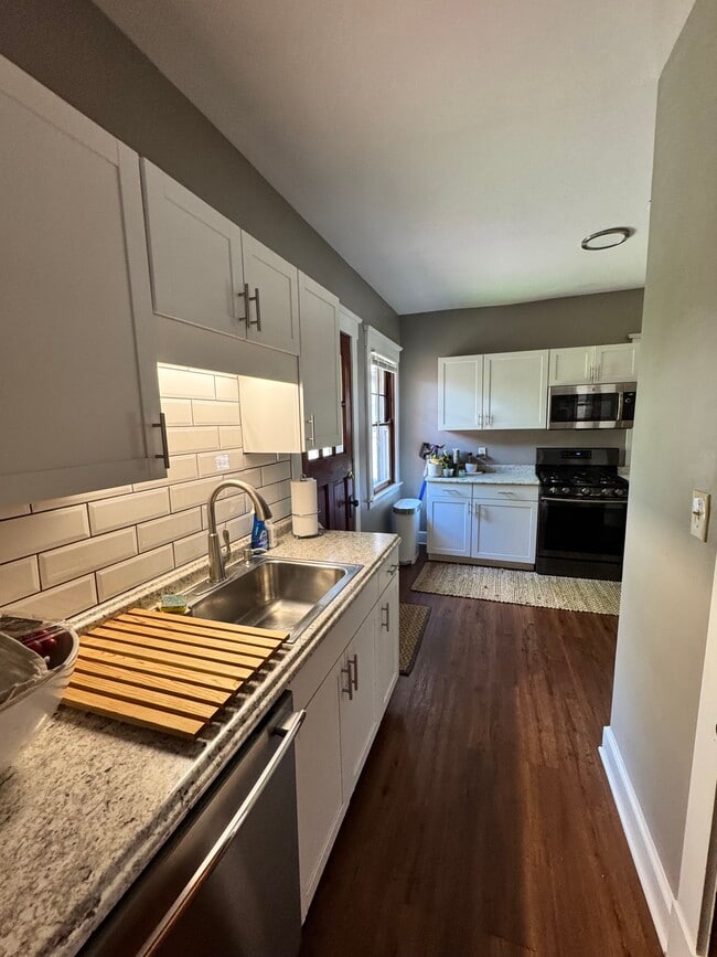 Photo - 45 Hartweg Ave