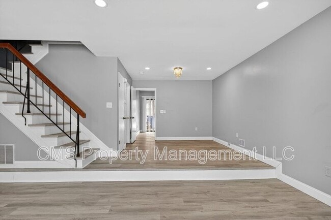 Photo - 1216 Thomas Ave