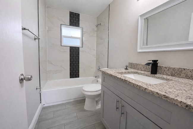 Photo - 5451/5453 ELEVENTH AVE Unit 5451 ELEVENTH AVE