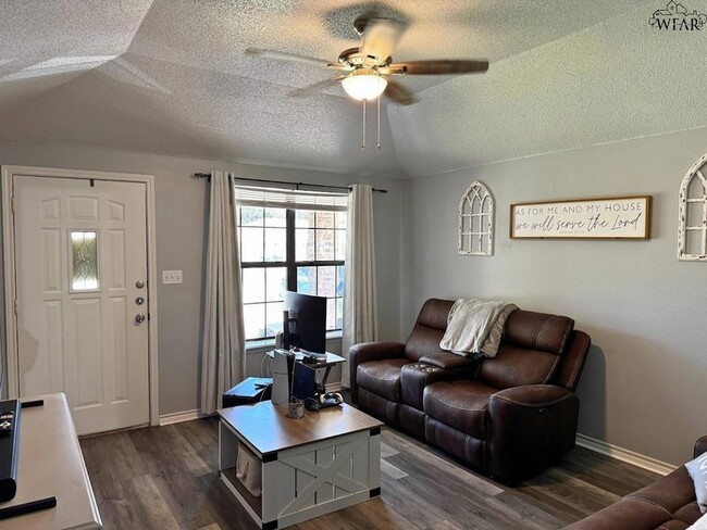 Photo - 5216 Brookwood Dr