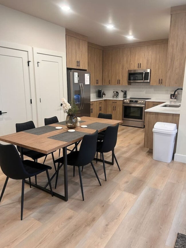 Photo - 3505 NE Creston Ave Unit ID1334338P