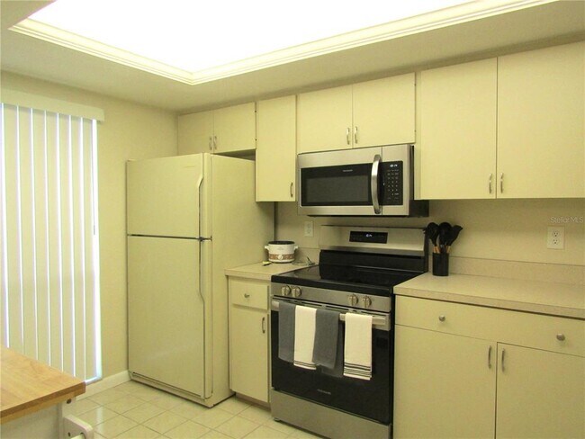 2989 Taywood Meadows Unidad 19
