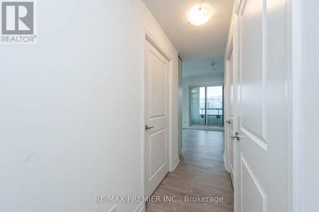 Photo - 10 Rouge Valley Dr W Unit 808