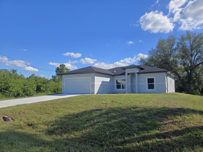 Photo - Brand new 3bed+2bath+ 2car garage, with a ...