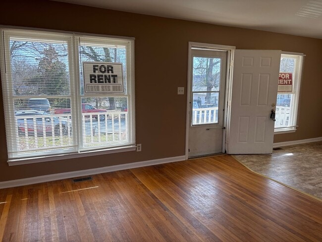 Photo - 3 Bedroom Convenient to A&T and Downtown Greensboro!