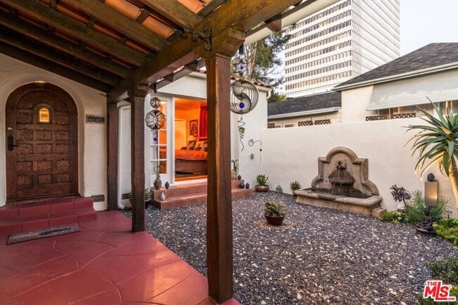 Photo - 6335 Warner Dr