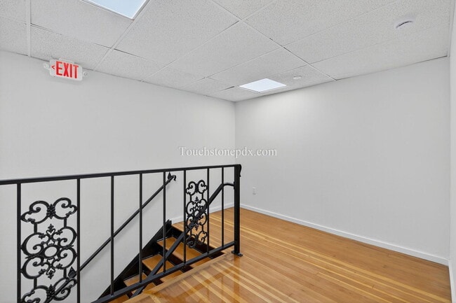 Photo - 4938 SE Foster Rd Unit 204