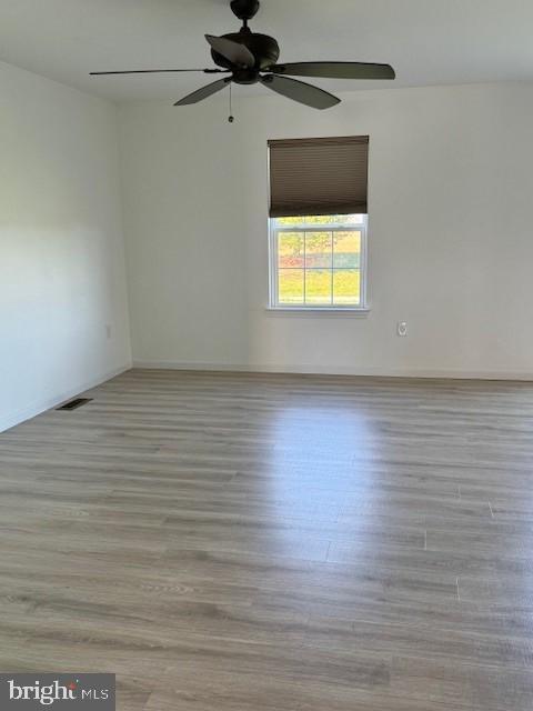 Photo - 132 N Village Cir