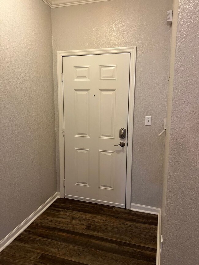 Photo - Spacious 3BR/2BA Gated Condo with Resort-Style Amenities!