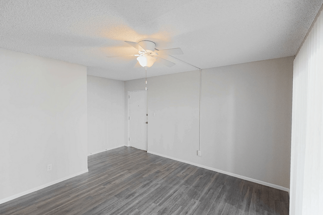 Photo - Gateway On 4th Apartments
